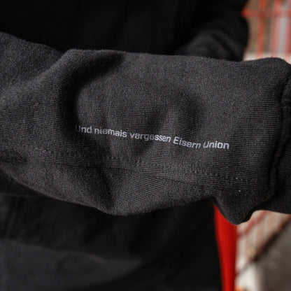 Kapuzenpullover UNVEU Badge - schwarz